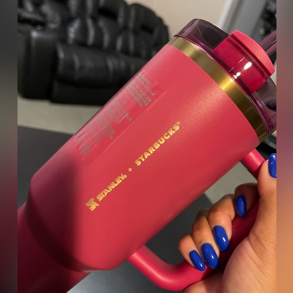 * NWT * Stanley X Starbucks Berry Pink Glitter Holiday Tumbler 40oz. - Picture 3 of 6